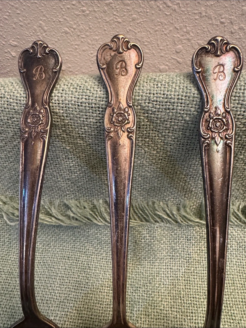 Classic Silver-Tone Decorative Tablespoons- Set of 3